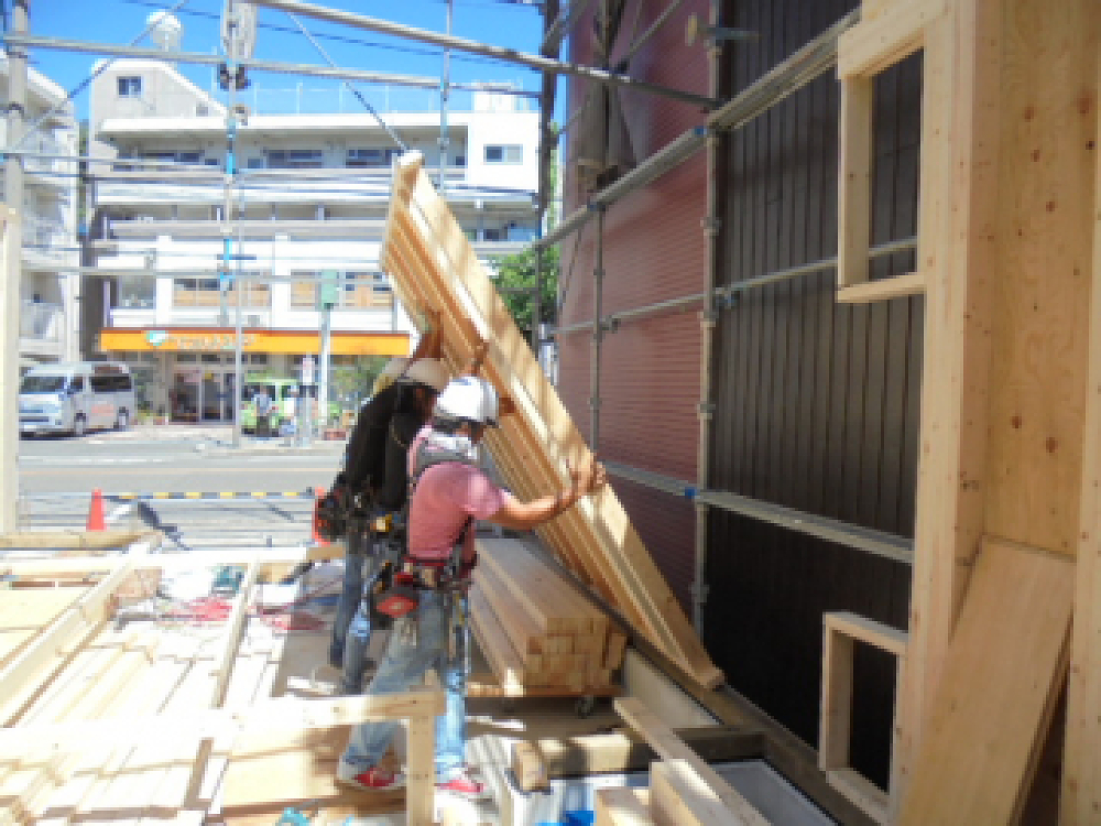 神戸市中央区　アンジュブラン様　建て方工事