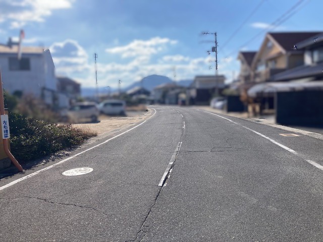 香川県さぬき市売土地前面道路写真